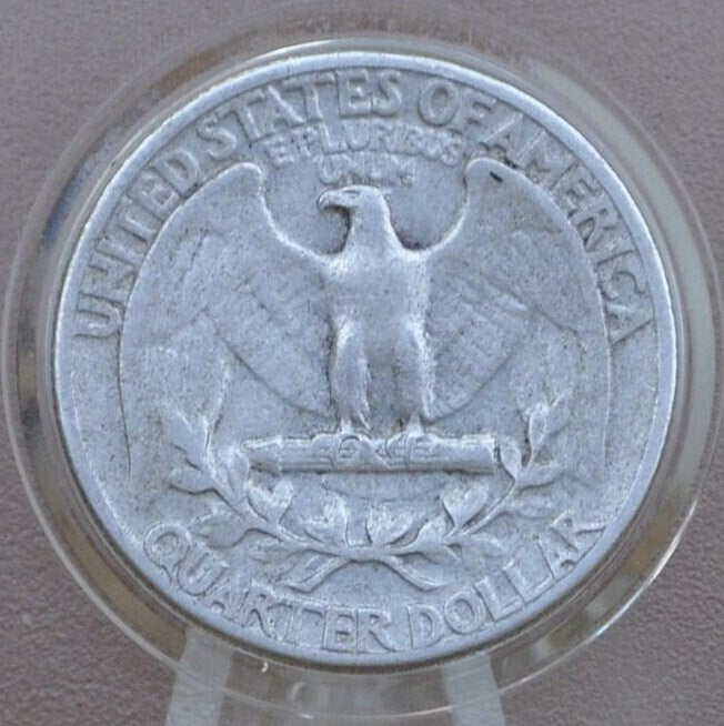 1945 Washington Silver Quarter - VF-AU (Very Fine to About Uncirculated) Grades - Philadelphia Mint - 1945 P Silver Quarter 1945 P