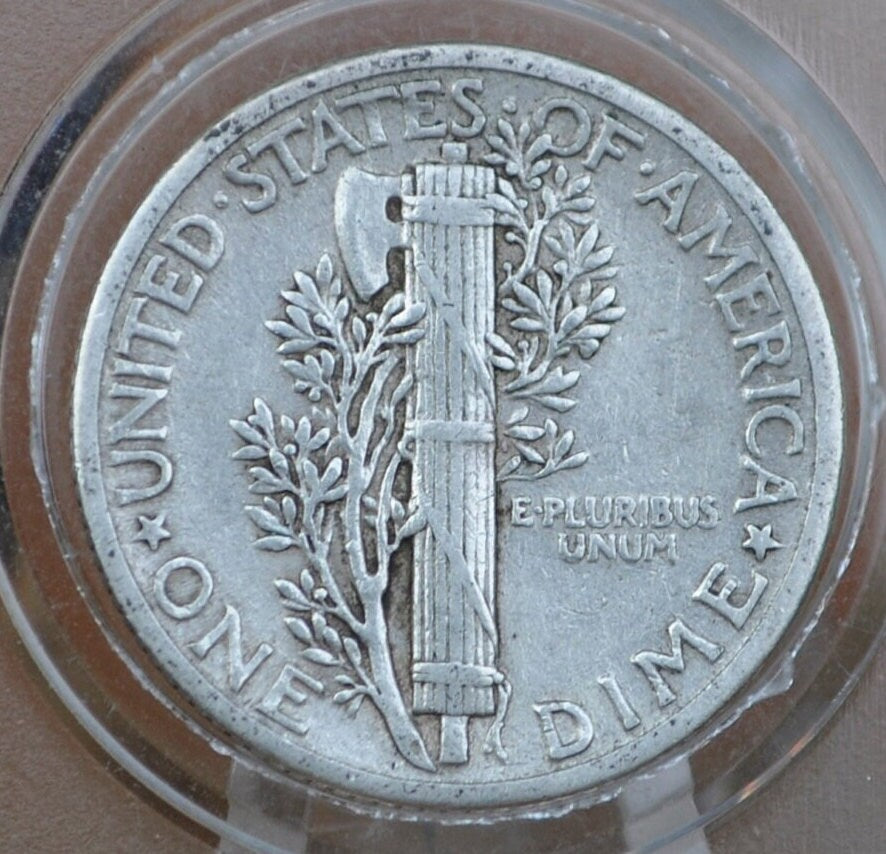 1938 Mercury Silver Dime - XF-AU (Extremely Fine to About Uncirculated) Grade Philadelphia Mint 1938 P Winged Liberty Head Silver Dime 1938