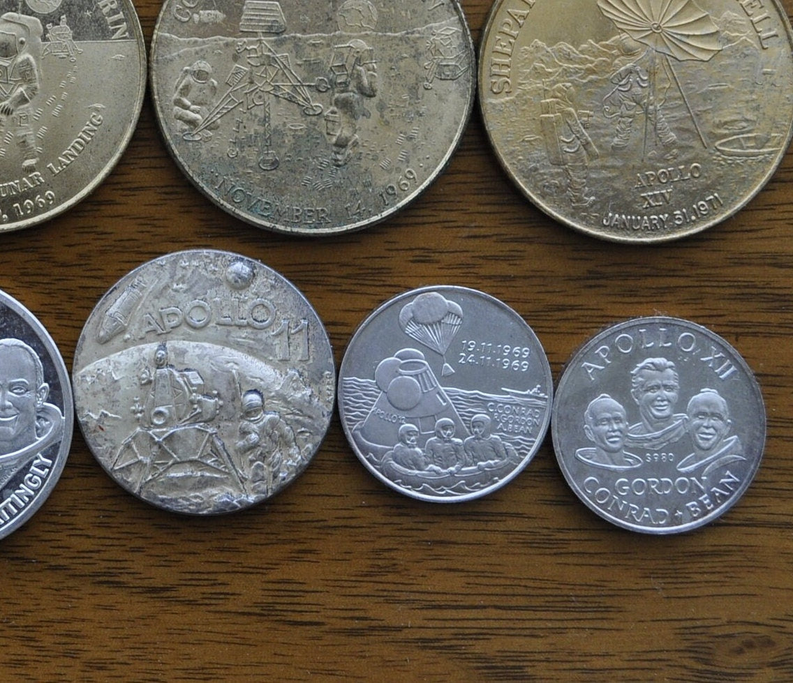 Lot of 16 Different Apollo Mission Tokens - Commemorative Nasa Tokens, Assorted Metals and Varieties, Apollo VIII, Apollo IX, Apollo 7