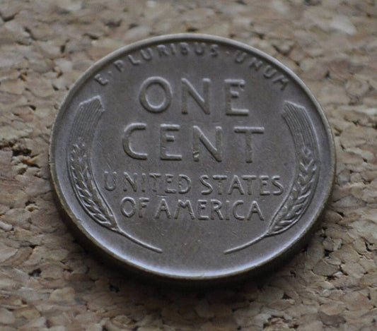 1952 Wheat Penny - 69th Anniversary - Collectible Coin