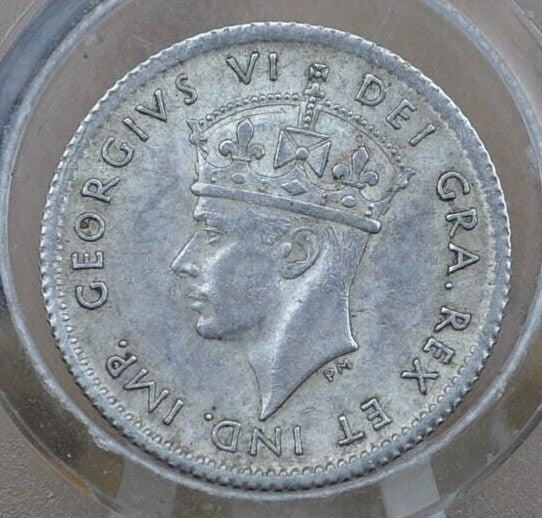 1941 Newfoundland 5 Cent - BU (Uncirculated) Grade / Condition - Beautiful Mint Luster - Five Cents Newfoundland 1941 - Sterling Silver