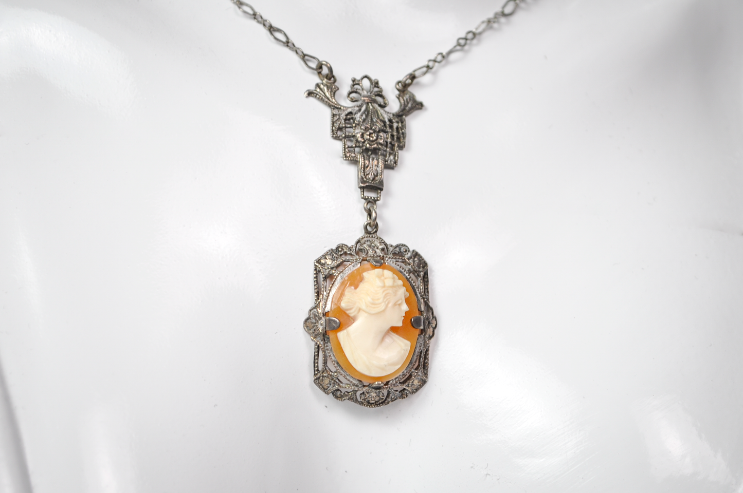Antique Art Deco Style Sterling Silver Filigree Genuine Cameo Necklace - Detailed Filigree - Vintage Silver 925 Cameo Pendant Necklace