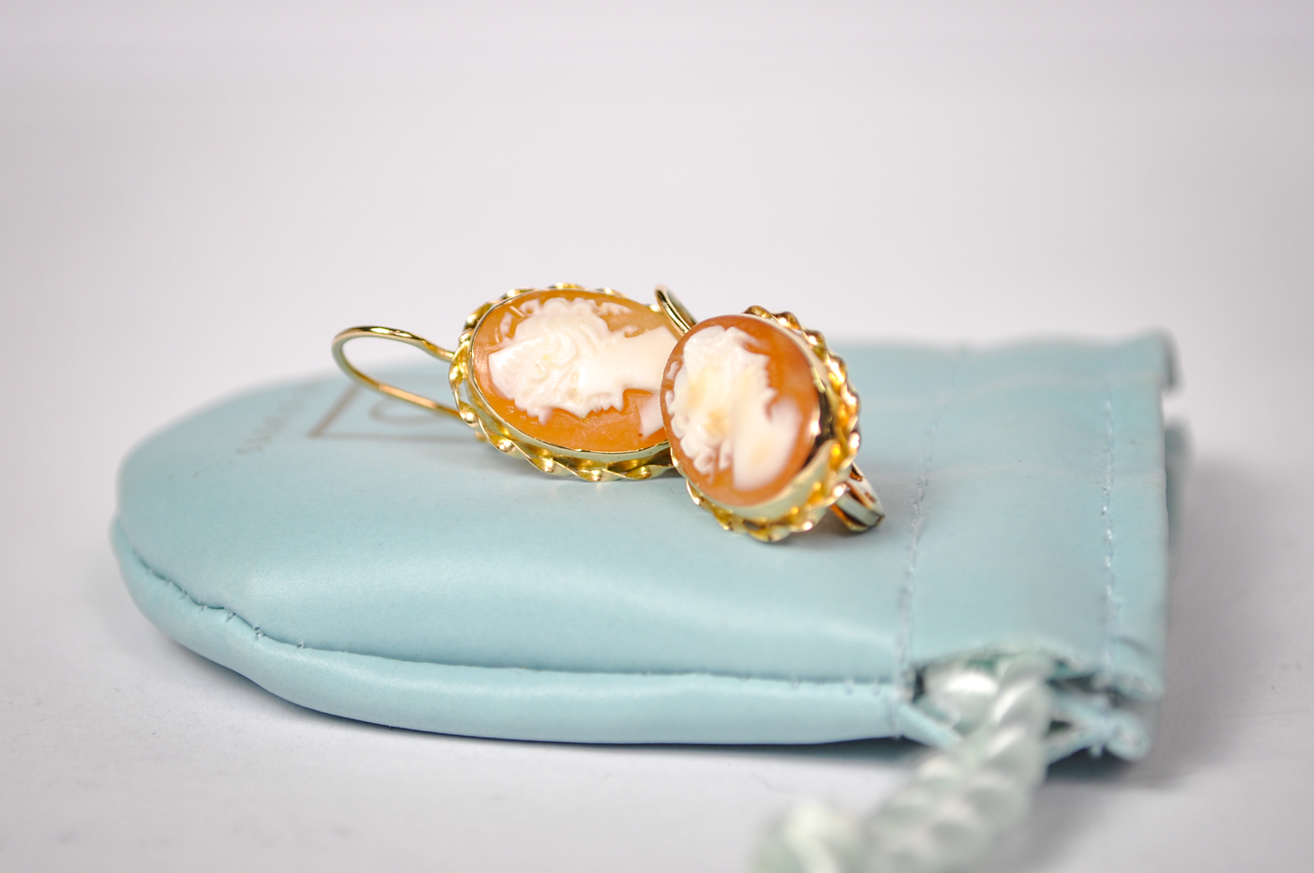 Vintage 14k Gold Ditta Giovanni Apa Genuine Cameo Drop Earrings - 1970s Giovanni Apa Naples Italian Cameo 14kt Yellow Gold Earrings