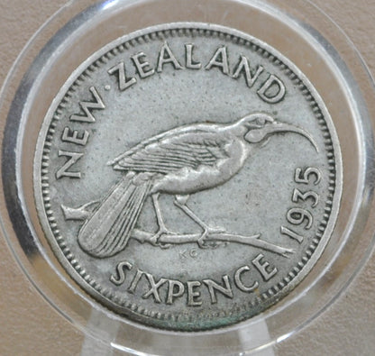1935 New Zealand Silver Sixpence - Great Condition, XF - 50% Silver - 1935 New Zealand Six pence 6 Pence
