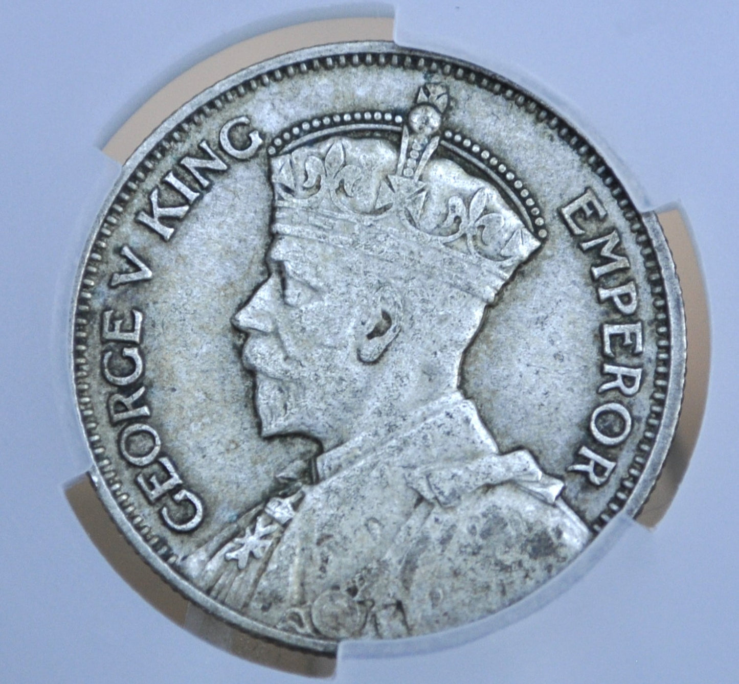 1934 New Zealand Silver Shilling - Great Condition, XF+ - 50% Silver - 1934 New Zealand One Shilling
