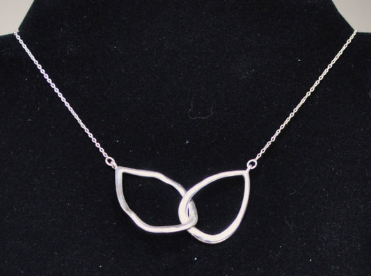 Beautiful Chloe and Isabel Silver Double Interlocking Teardrop Necklace - 20 Inches - Silver Chloe + Isabel Infinity Teardrop Necklace