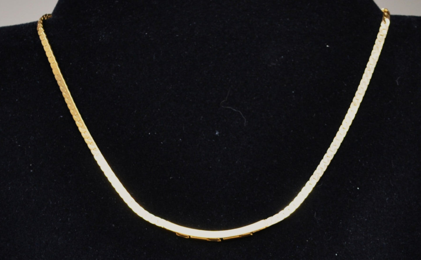 Vintage Avon Goldtone Baguette Amethyst Choker Necklace - 16 Inches - Stunning Avon Signed Baguette Link Purple Gemstone Necklace