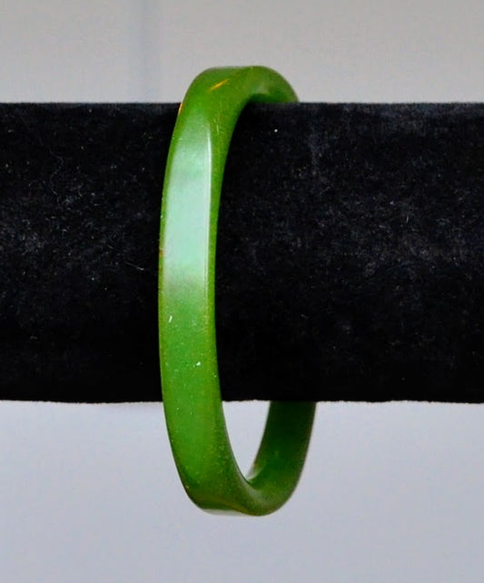 Authentic Vintage Bakelite Marble Green Square Cuff Bracelet - 2.5" Width - Tested Genuine Bakelite 1930s Spinach Green Squared Bangle