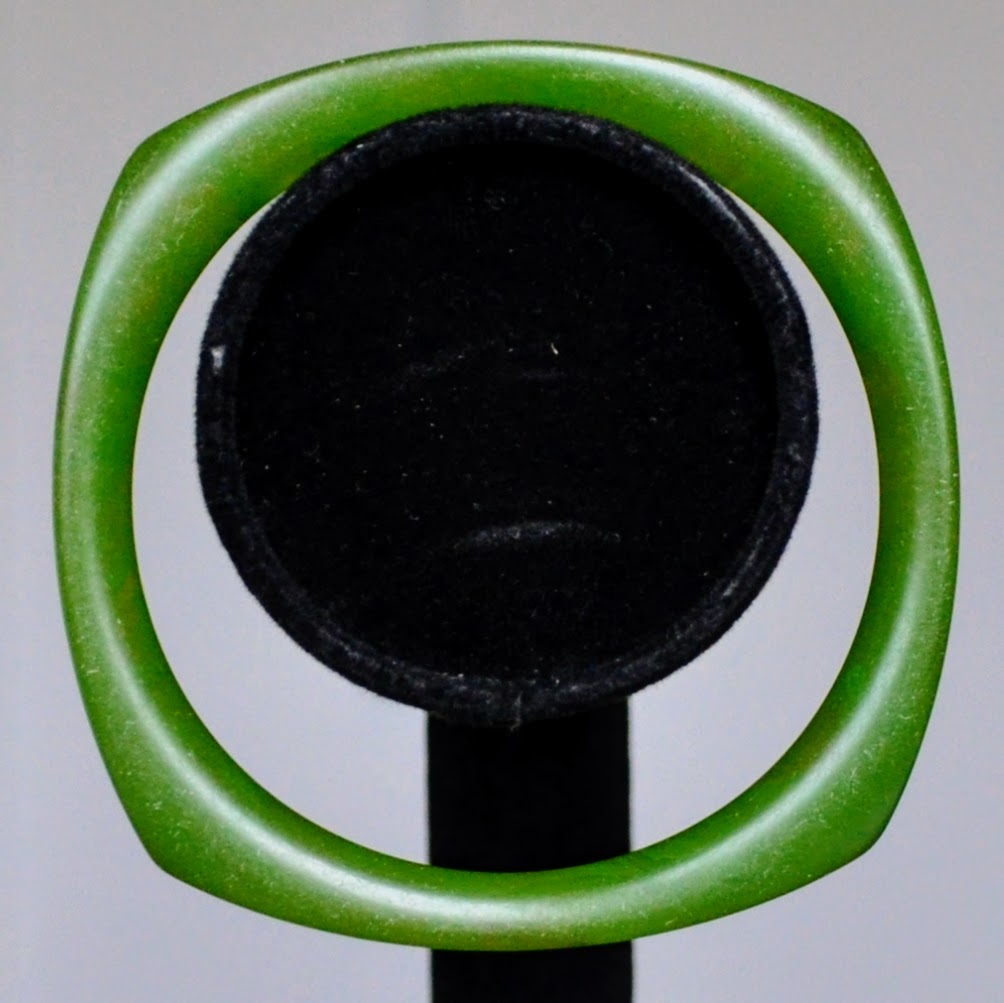 Authentic Vintage Bakelite Marble Green Square Cuff Bracelet - 2.5" Width - Tested Genuine Bakelite 1930s Spinach Green Squared Bangle