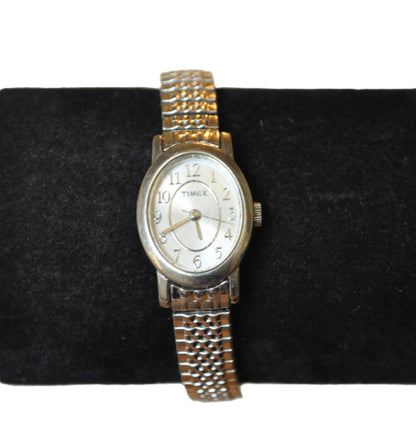 Ladies Timex Cell Quartz 521SW Stretch Watch (Working!)