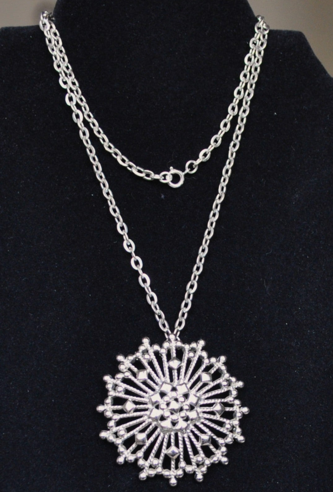 Amazing Monet Silvertone Atomic Starburst Pendant Necklace - 24" Chain - Monet Signed Atomic Starburst Designed Statement Necklace