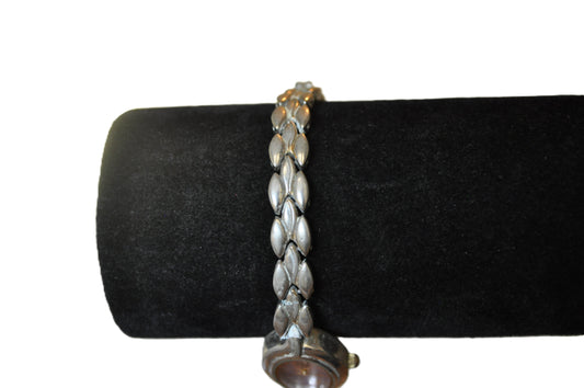 Quartz Faded Glory Oval Watch (Working!)