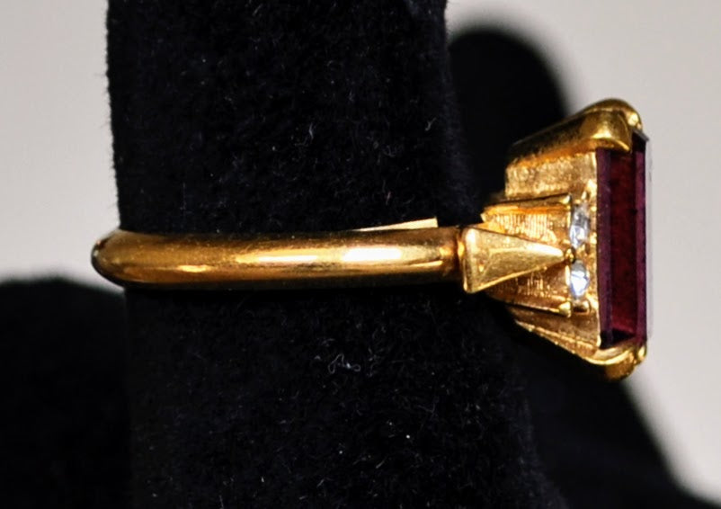 Elegant Avon Gold Tone Amethyst Cocktail Ring - Size 6.5 - Emerald Cut Amethyst - Vintage Avon Signed Purple Rhinestone Classic Ring