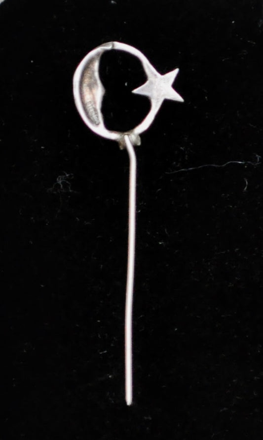 Stunning Sterling Silver Crushed Turquoise Crescent Moon and Star Hat Stick Pin - Vintage 925 Silver Celestial Stick Pin