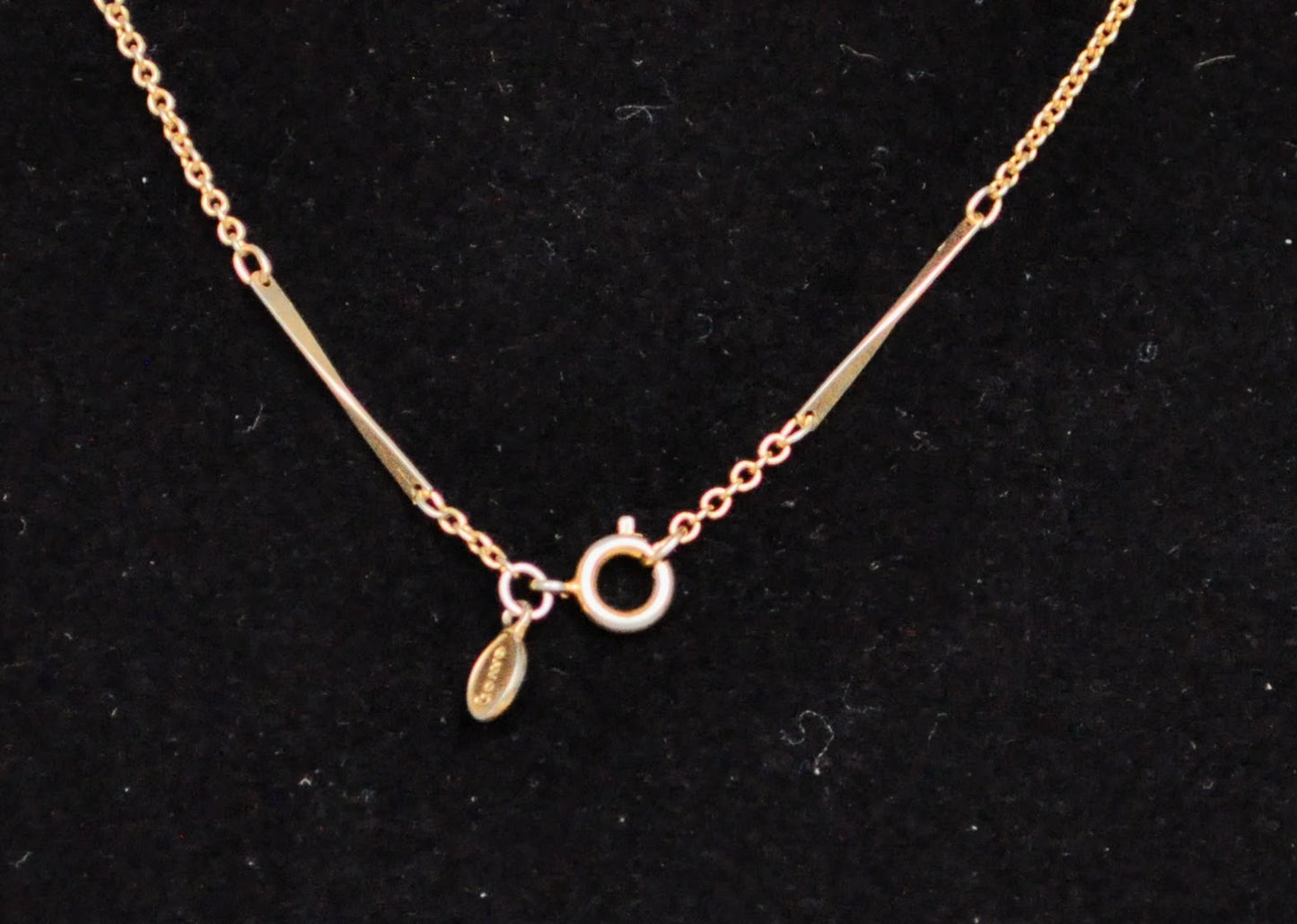 Elegant Avon Gold Toned Twisted Bar Chain Necklace - 26 Inches - Vintage 1980s Avon Dainty Minimalist Goldtone Necklace