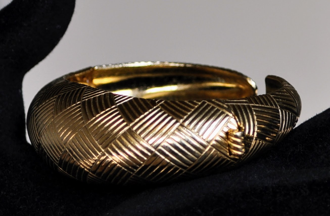 Stunning Coro Gold Tone Basketweave Double Hinged Bracelet - 7.5" Length - Vintage Coro Signed Patent Pending Cross Hatched Gold Bangle Cuff