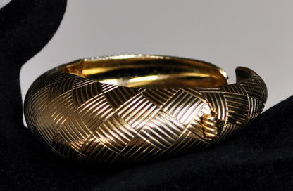 Stunning Coro Gold Tone Basketweave Double Hinged Bracelet - 7.5" Length - Vintage Coro Signed Patent Pending Cross Hatched Gold Bangle Cuff