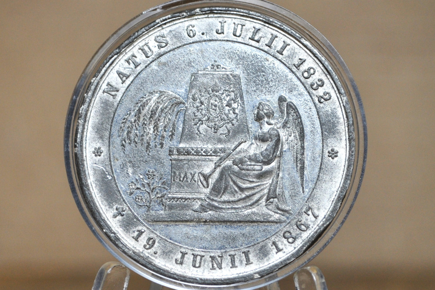 August Kleeberg: The death of Emperor Maximilian of Mexico 1867 - Emperor Maximilian Death Medal