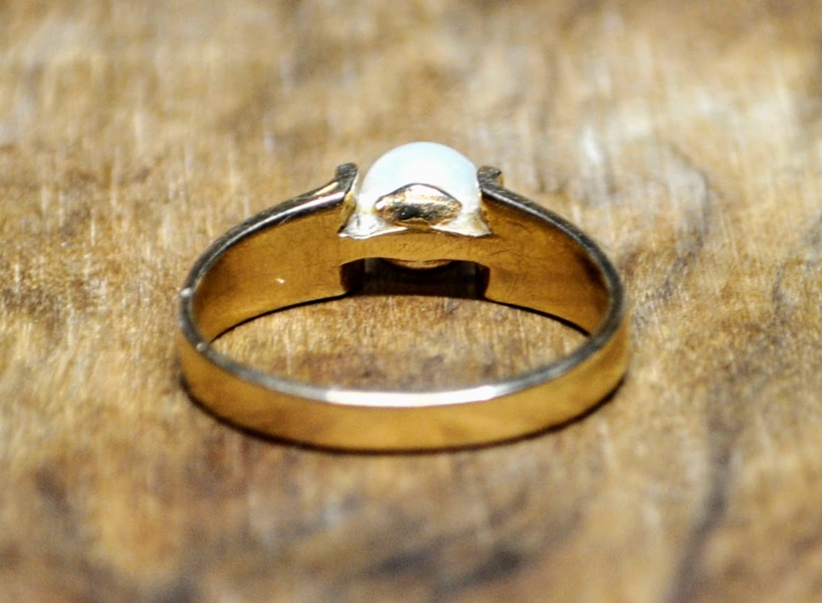 10K Gold Pearl Tension Solitaire Ring - Size 6.5 - Stamped 10 Karat Gold - Vintage 1950s 10K Gold Solitaire Tension Set Pearl Ring