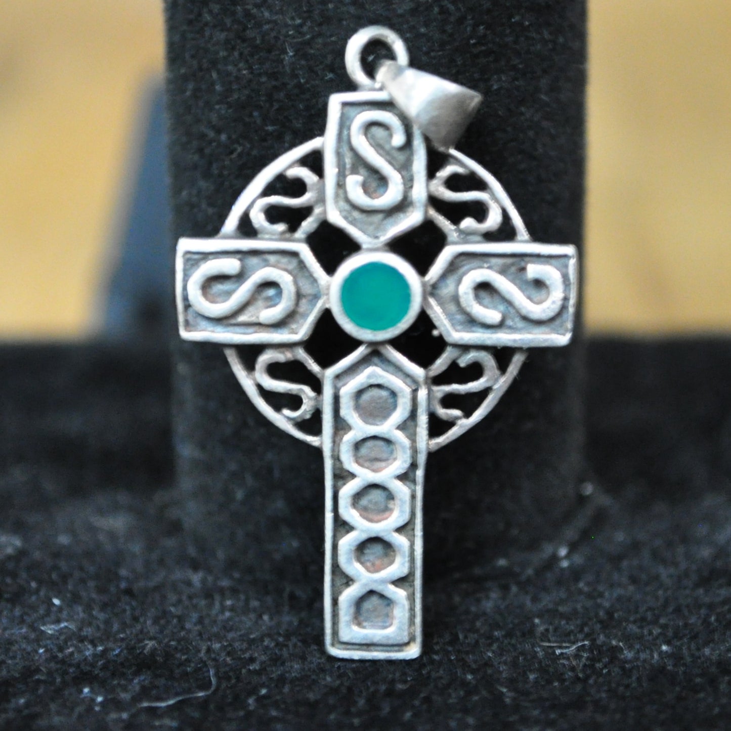 Vintage Sterling Celtic Knotwork Cross with Green Inlay - 925 Silver - 1.5 Inches - 4 grams