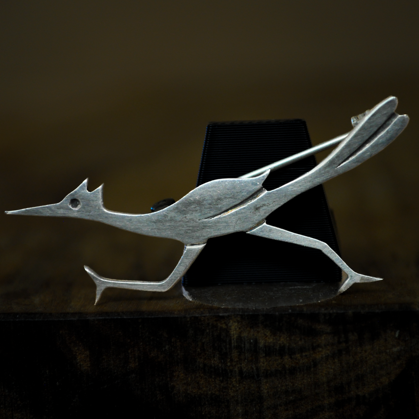 Handcrafted Sterling Silver Roadrunner Brooch Mid-Century Modern Bird Jewelry - Classic Sterling Silver Roadrunner Brooch By Singin Sam