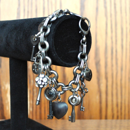 Vintage Fossil Silver Lock and Key Charm Bracelet - 7.5in Length - Signed Fossil - Fossil Dark Silver Chunky Lock Key Charm Bracelet