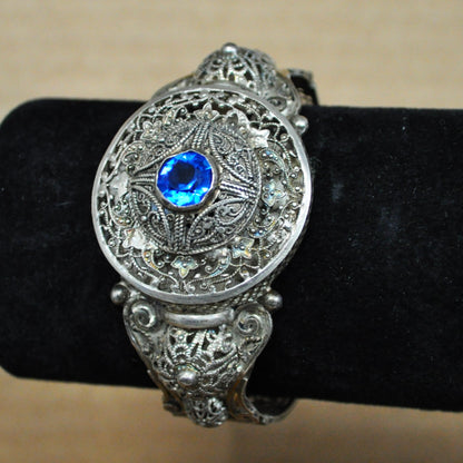Vintage Sterling Filigree Hinged Bangle with Blue Stone - Art Deco - 925 Silver - Floral