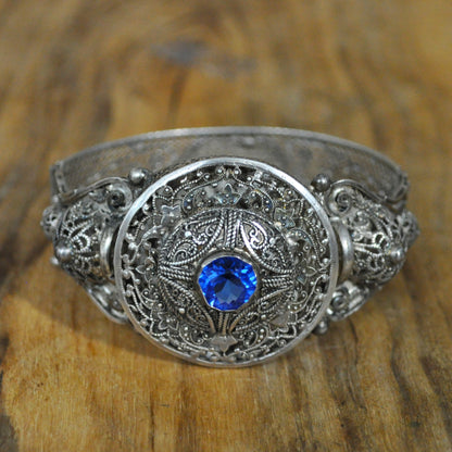 Vintage Sterling Filigree Hinged Bangle with Blue Stone - Art Deco - 925 Silver - Floral