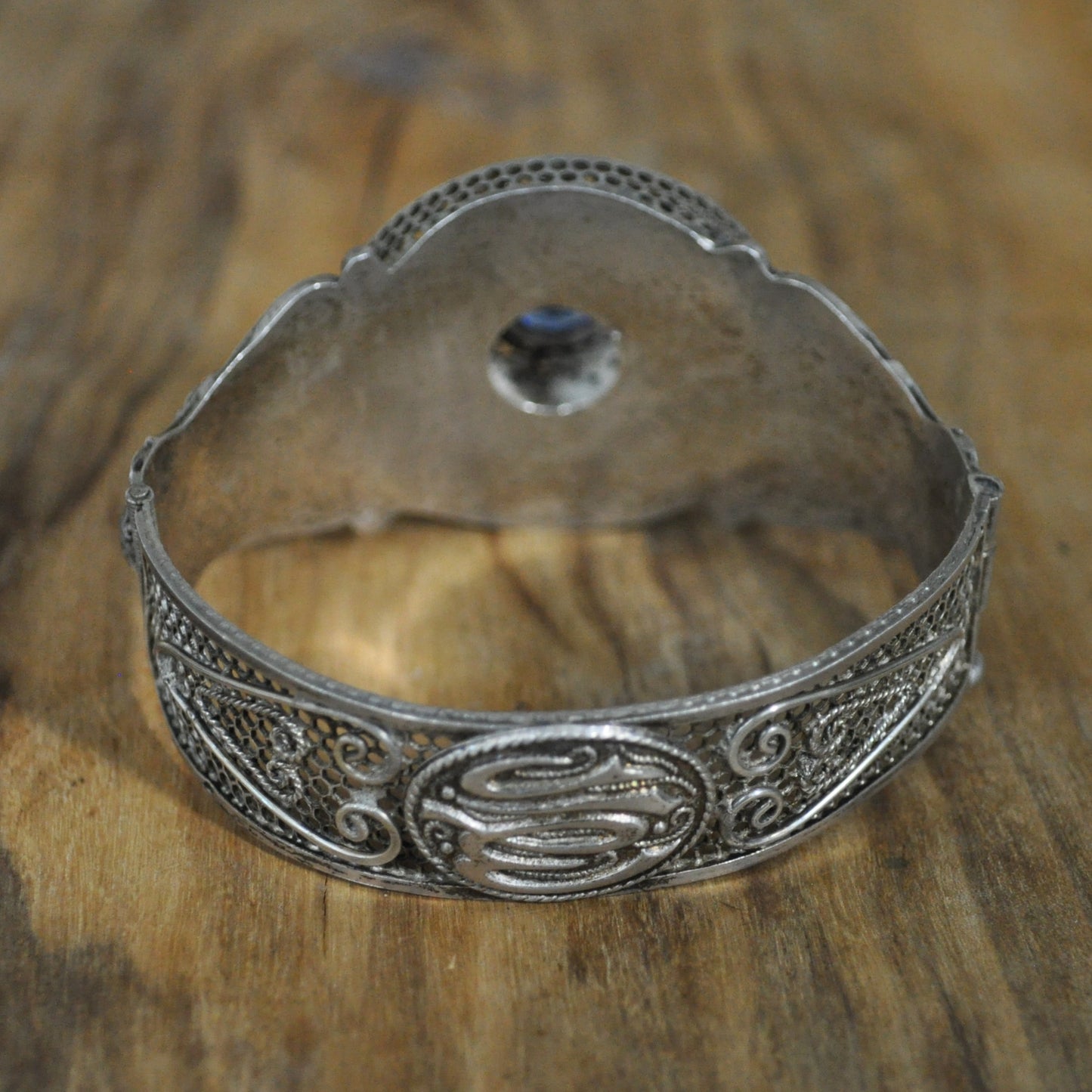 Vintage Sterling Filigree Hinged Bangle with Blue Stone - Art Deco - 925 Silver - Floral