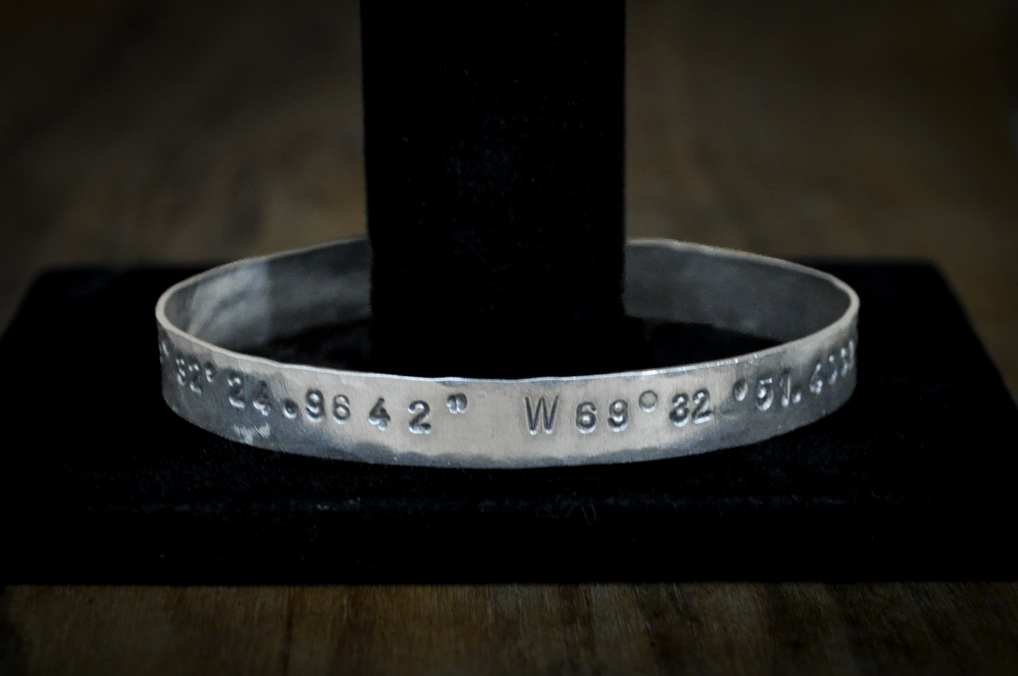 Sterling Silver Latitude and Longitude Bracelet 45°32'25.0"N 69°32'51.4"W Beaver Cove, Maine - Beaver Cove, Maine Sterling Silver Destination Keepsake Latitude and Longitude Bracelet Cuff