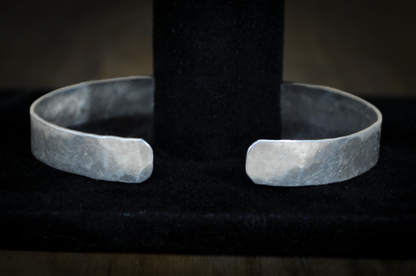 Sterling Silver Latitude and Longitude Bracelet 45°32'25.0"N 69°32'51.4"W Beaver Cove, Maine - Beaver Cove, Maine Sterling Silver Destination Keepsake Latitude and Longitude Bracelet Cuff