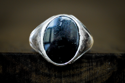 Genuine Oval Black Onyx Gemstone Sterling Silver Ring Size 9 - Antique Sterling Silver Black Onyx Gemstone Statement Ring Size 9