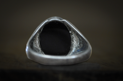 Genuine Oval Black Onyx Gemstone Sterling Silver Ring Size 9 - Antique Sterling Silver Black Onyx Gemstone Statement Ring Size 9