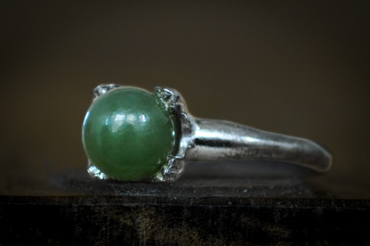 Antique Sterling Silver Jade Gemstone Women's Ring Size 7 - Vintage Sterling Silver Ring Green Jade Size 7