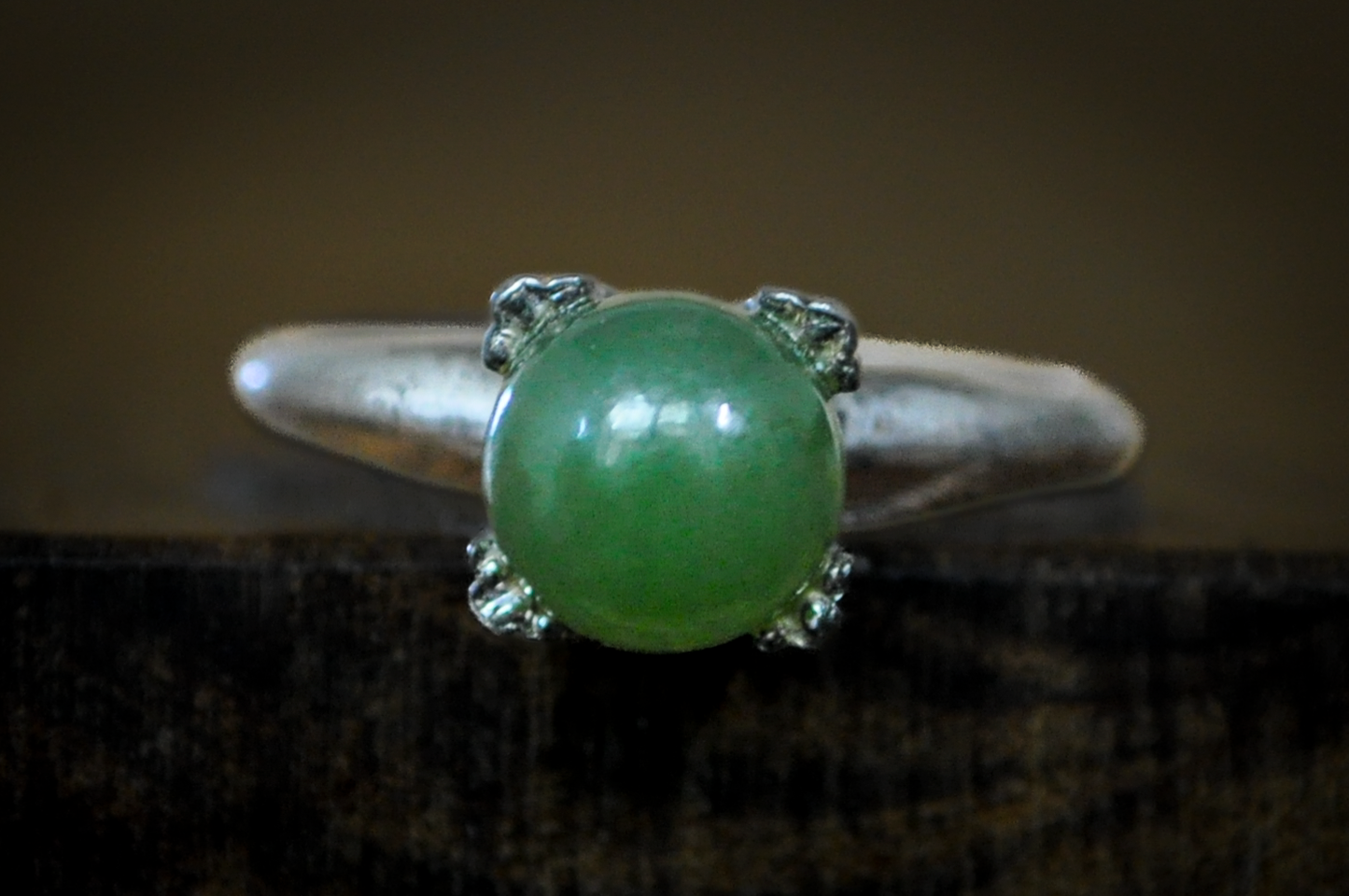 Antique Sterling Silver Jade Gemstone Women's Ring Size 7 - Vintage Sterling Silver Ring Green Jade Size 7