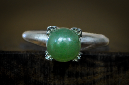 Antique Sterling Silver Jade Gemstone Women's Ring Size 7 - Vintage Sterling Silver Ring Green Jade Size 7