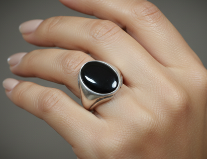 Genuine Oval Black Onyx Gemstone Sterling Silver Ring Size 9 - Antique Sterling Silver Black Onyx Gemstone Statement Ring Size 9