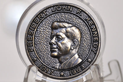 John F Kennedy Coin Keychain WNAC-TV *No Jump ring/Keychain - John F Kennedy 1960s WNAC Medal Token *Defective -1960 JFK Commemorative Keychain Token *Keychain is no longer attached