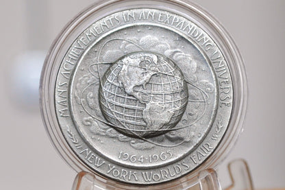 1964-1965 New York World's Fair Unisphere Token - New York World's Fair Commemorative 300th Year Anniversary issue - New York Worlds fair Unisphere Commemorative 1965 Token
