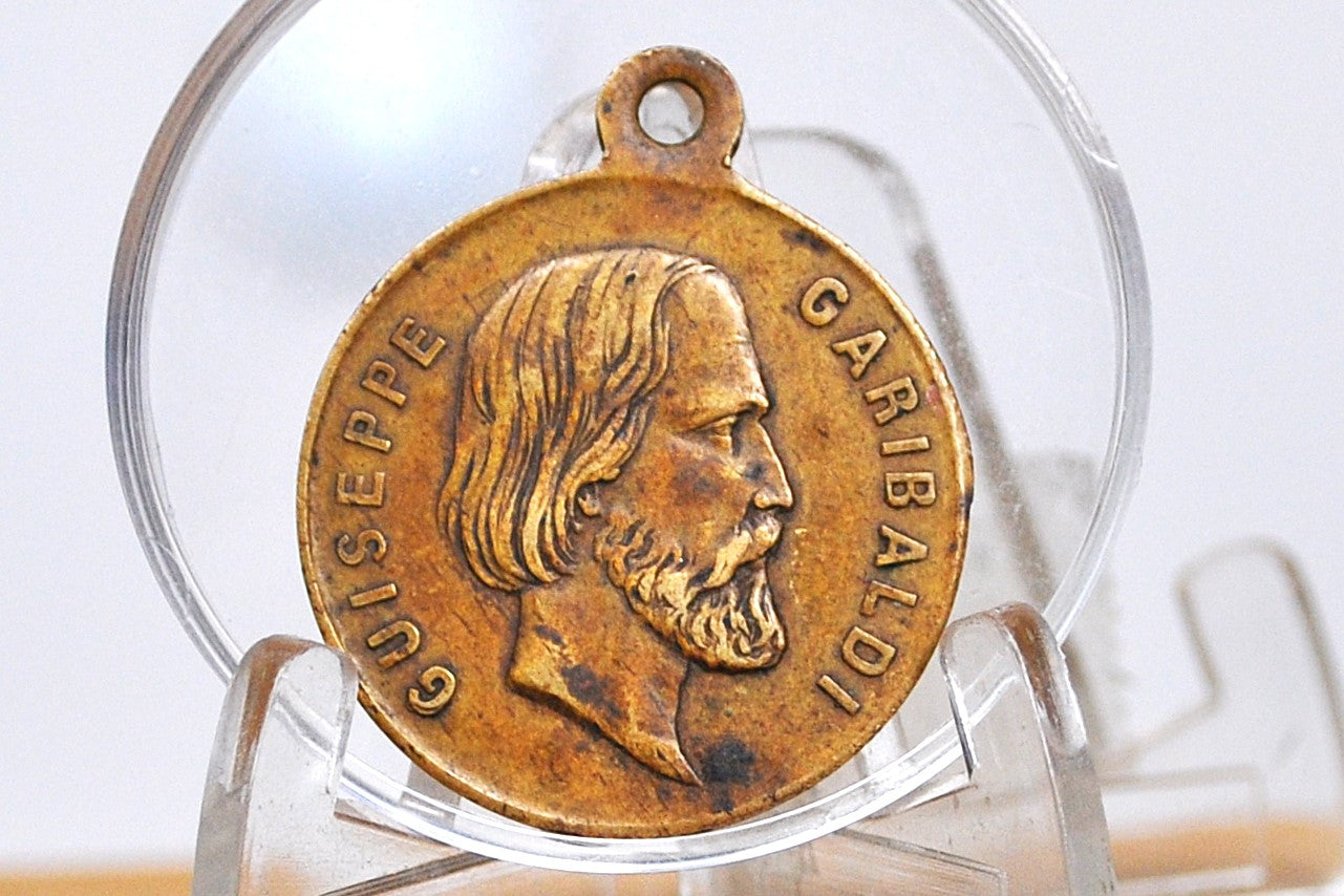 Guiseppe Garibaldi Pendant, defender of European freedoms, 19th century - French Medal, Dedicated to Giuseppe Garibaldi, the nationalist