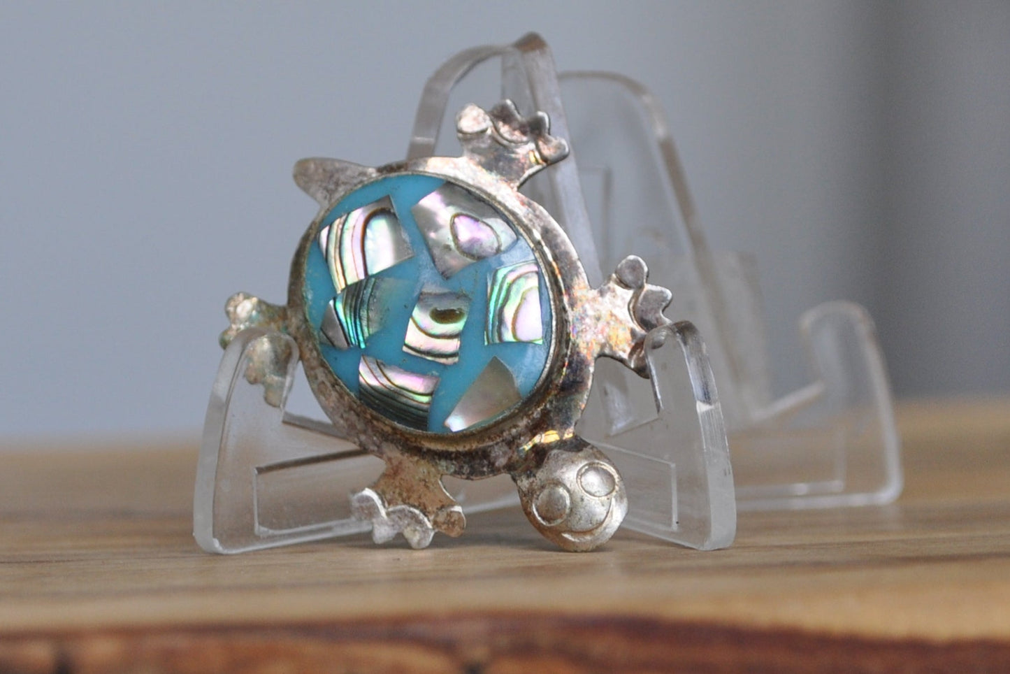 Blue Turtle Mexican Taxco Abalone Shell Pendant/Brooch made from .925 Sterling Silver - Abalone Shell Pendant/Brooch in .925 Sterling Silver, Handmade in Taxco, Mexico Turquoise Turtle