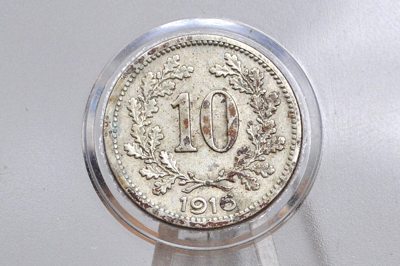 1916 Austria-Hungary 10 Heller - Great Condition, Awesome Design - Vertical Shield - Franz Joseph I -