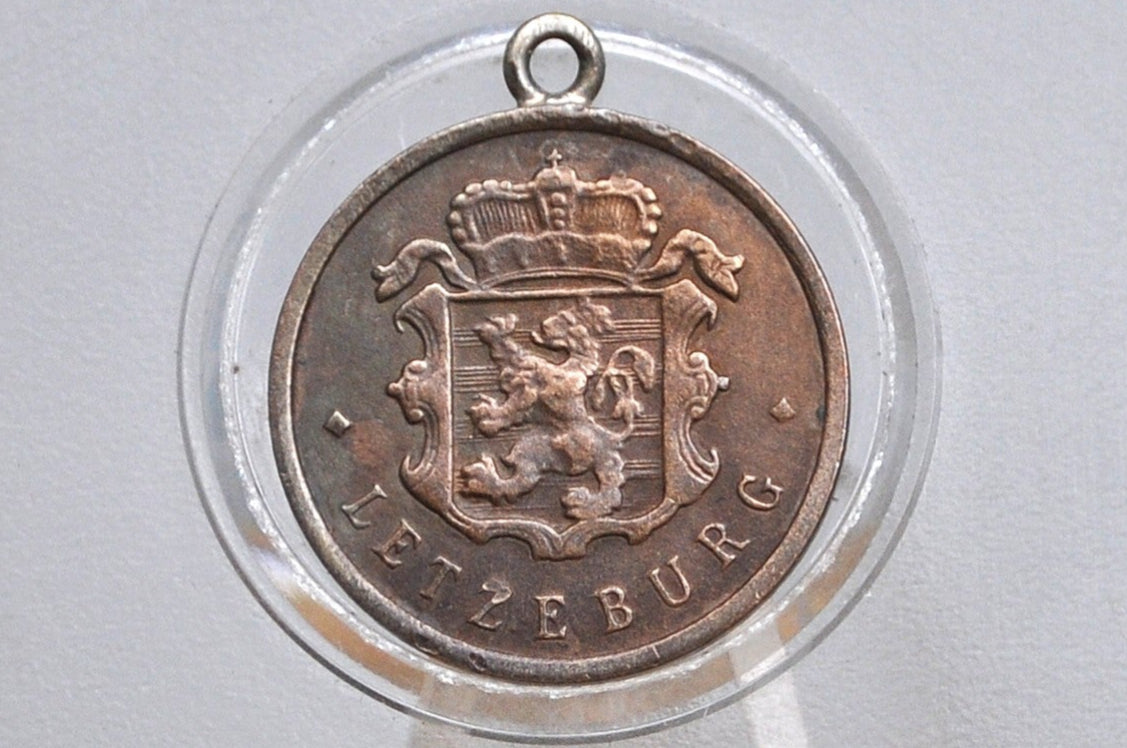 1947 Luxembourg 25 Centimes - Great Condition, Charm - Grand Duchy of Luxembourg - Great Coin for Jewelry -