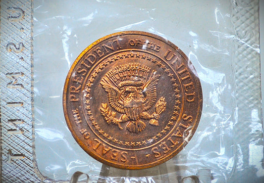 The White House Seal of the President of U.S. Token - Bronze Medal USA Mint Treasury White House Token