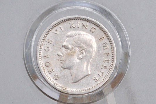 1947 New Zealand Silver Threepence - Great Condition - 50% Silver - 1947 New Zealand 3 Pence - George VI -
