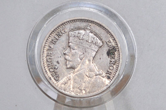 1933 New Zealand Silver Threepence - XF/AU Condition - 50% Silver - 1933 New Zealand 3 Pence