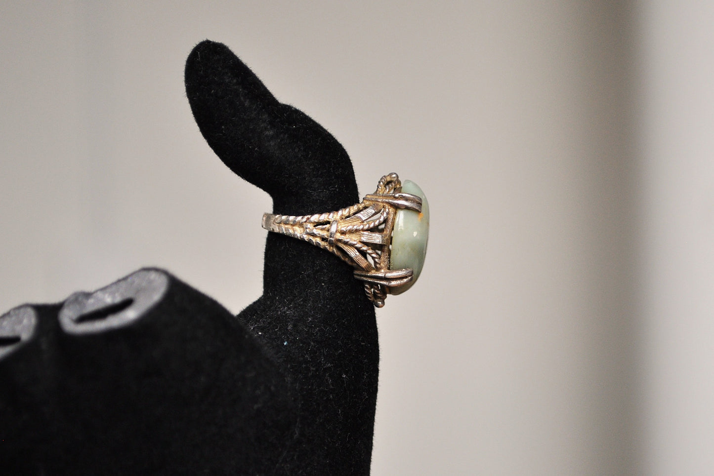 Rare Sterling Silver Milky Jade Coiled Design Ring - Size 5 - Reshaped to Fit Regularly - Stamped Sterling