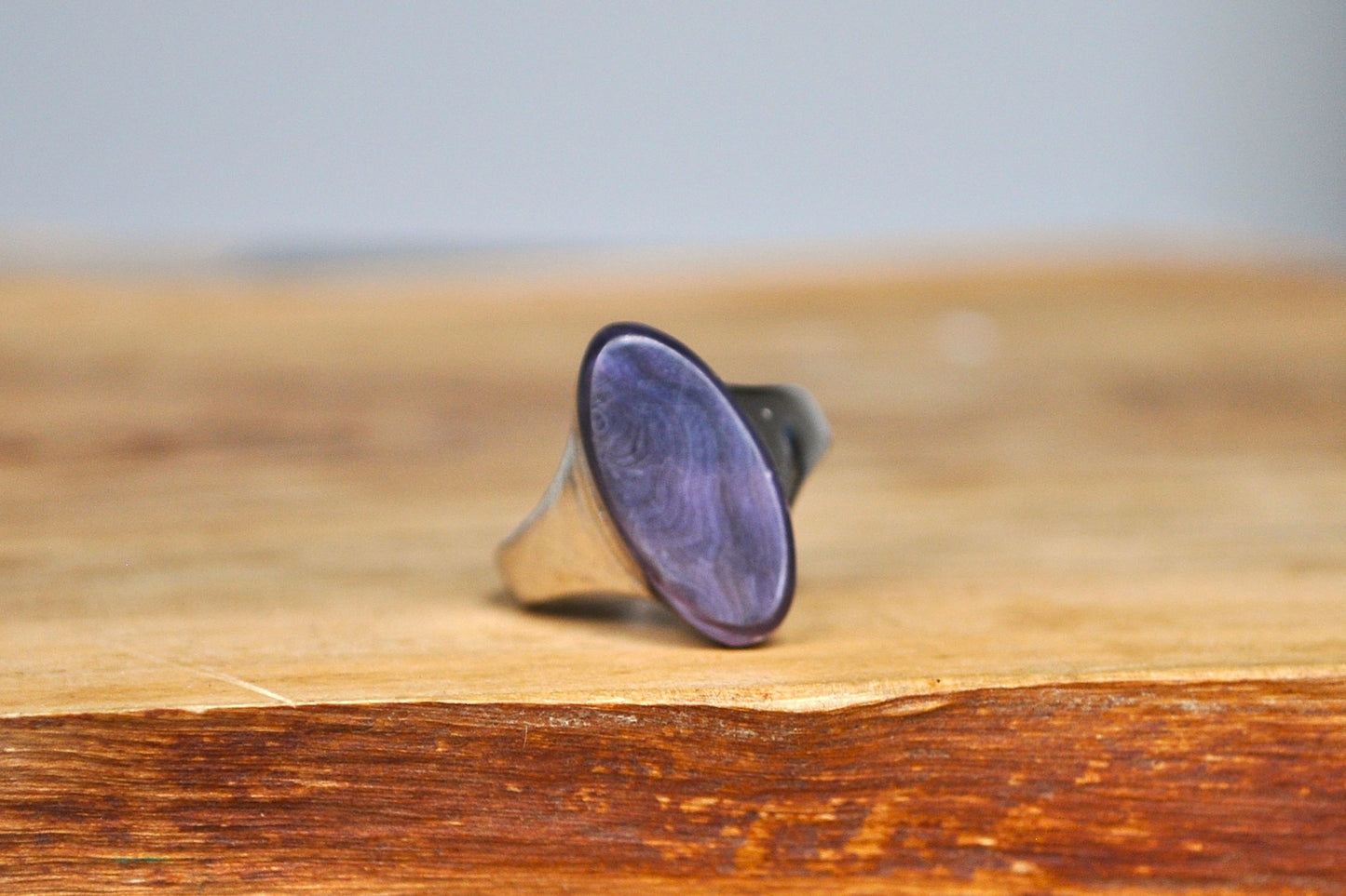 Beautiful Wampum Sterling Silver Skinny Oval Amethyst Ring - Size 5.5 - Wampum Jewelry - Native American Jewelry