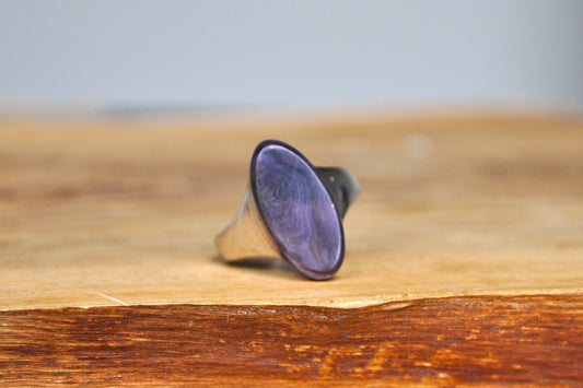 Beautiful Wampum Sterling Silver Skinny Oval Amethyst Ring - Size 5.5 - Wampum Jewelry - Native American Jewelry