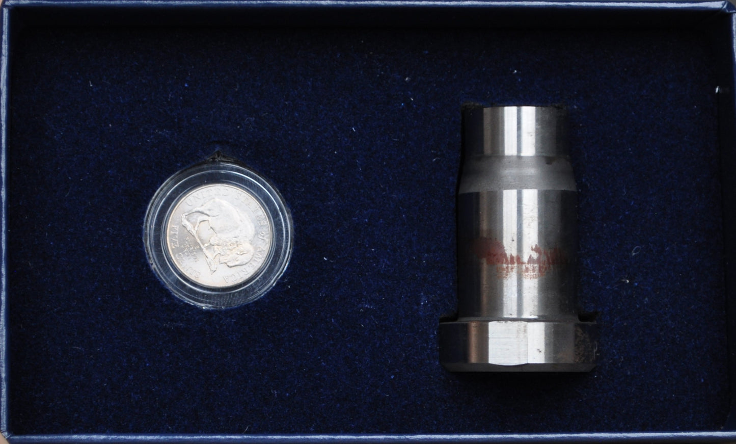 2005 United States Mint Jefferson Westward Journey Die and Nickel Set - Denver Mint, Philadelphia Mint - 2005 Bison Nickel Proof - Set with Certificate and Serial Code -